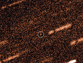 Uma imagem sem muita resolução, mas real, do asteroide 2009 FD tirada por um enorme telescópio da Agência Espacial Europeia.