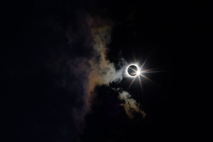 eclipse solar 10