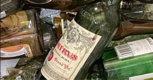garrafa de vinhos