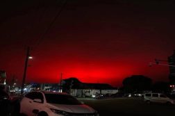 céu vermelho na china